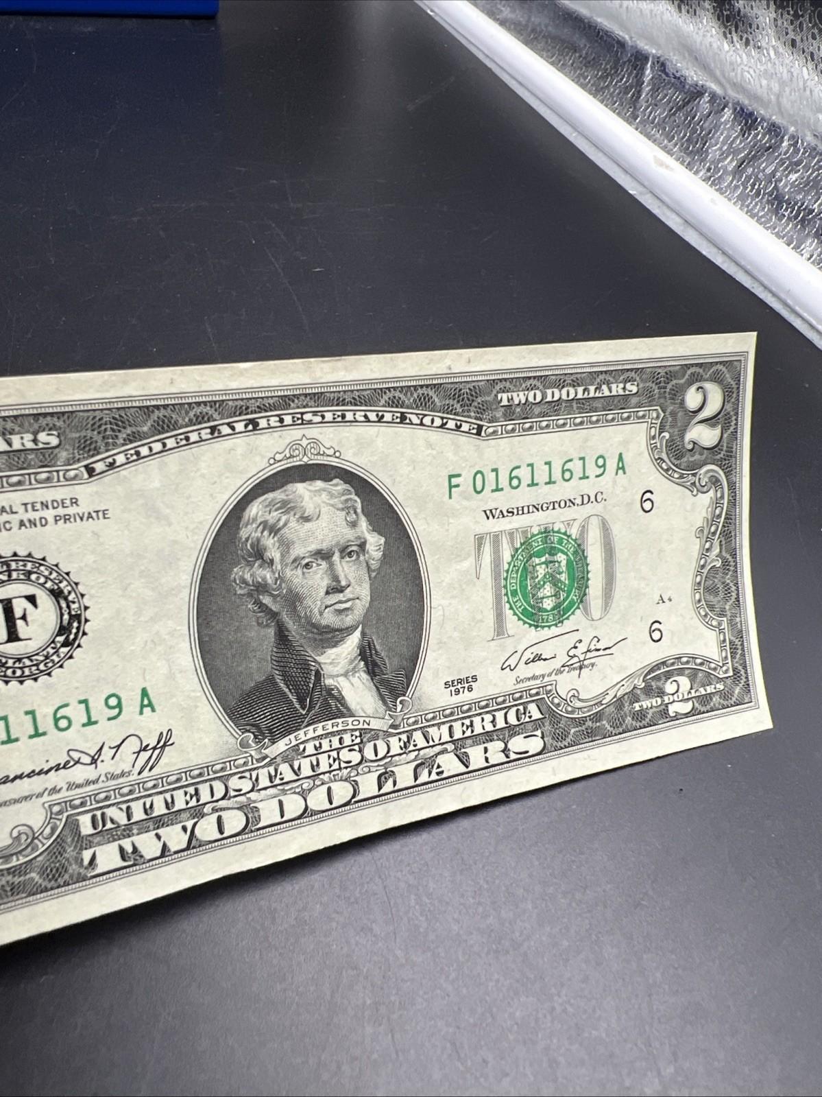 1976 $2 Two Dollar FRN Federal Reserve Note #619 AU About UNC Bicentennial Bill