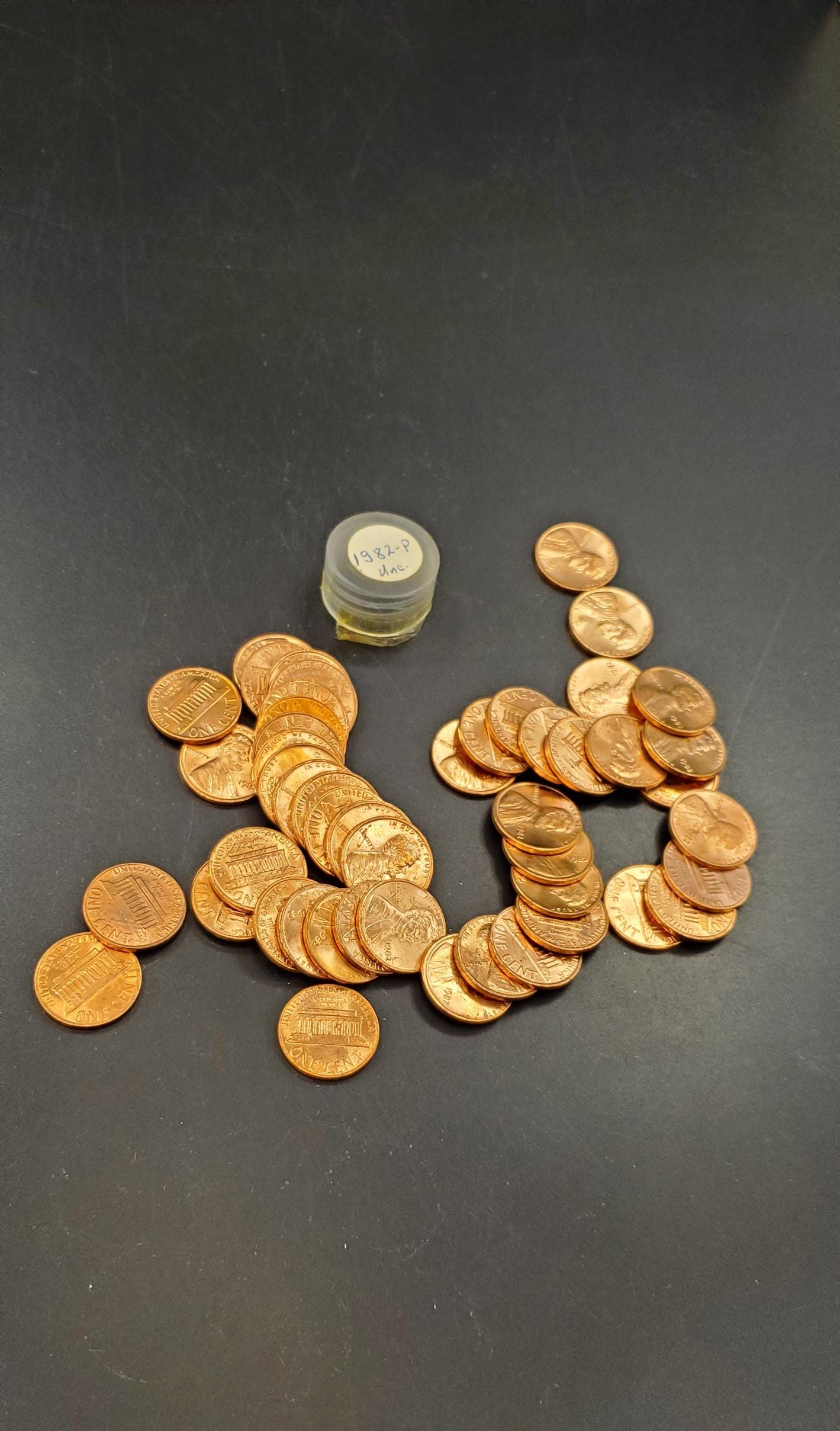 Large Date LD 1982 P BU Roll Lincoln Copper Memorial Cent Penny 50 Coins Uncirculated - 1 Roll of 50 coins Per Purchase