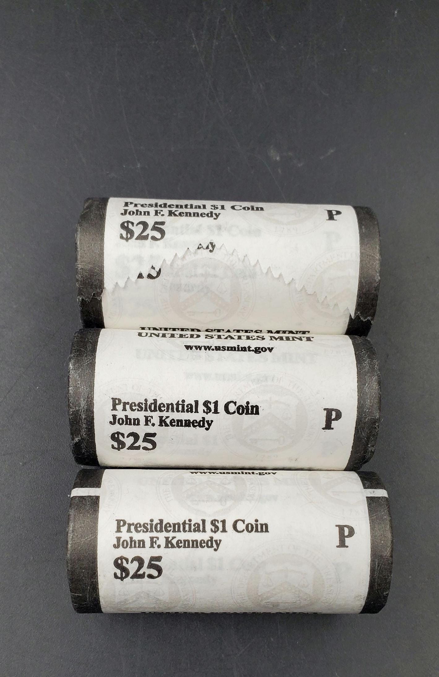 2015 P John F Kennedy Presidential Dollar US Mint Roll of 25 Coins Uncirculated Unopened HEAD or TAIL