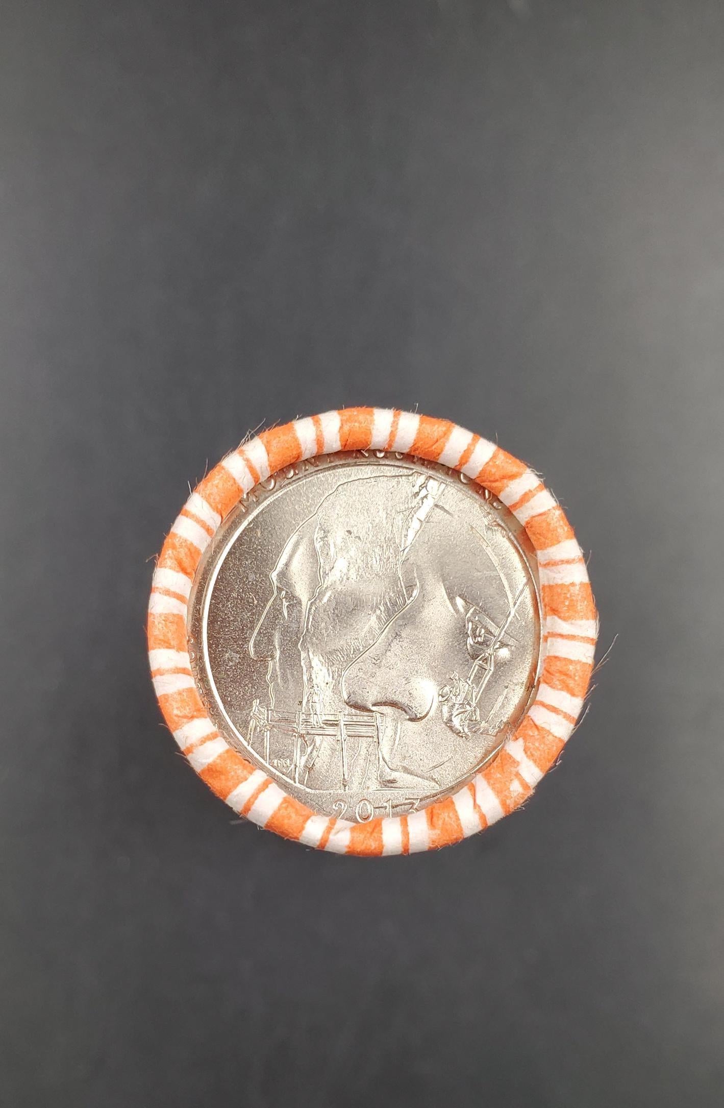 1 Unopened Bank Uncirculated Roll 2013 P Mount Rushmore Park (SD)" America the Beautiful " Quarters OBW