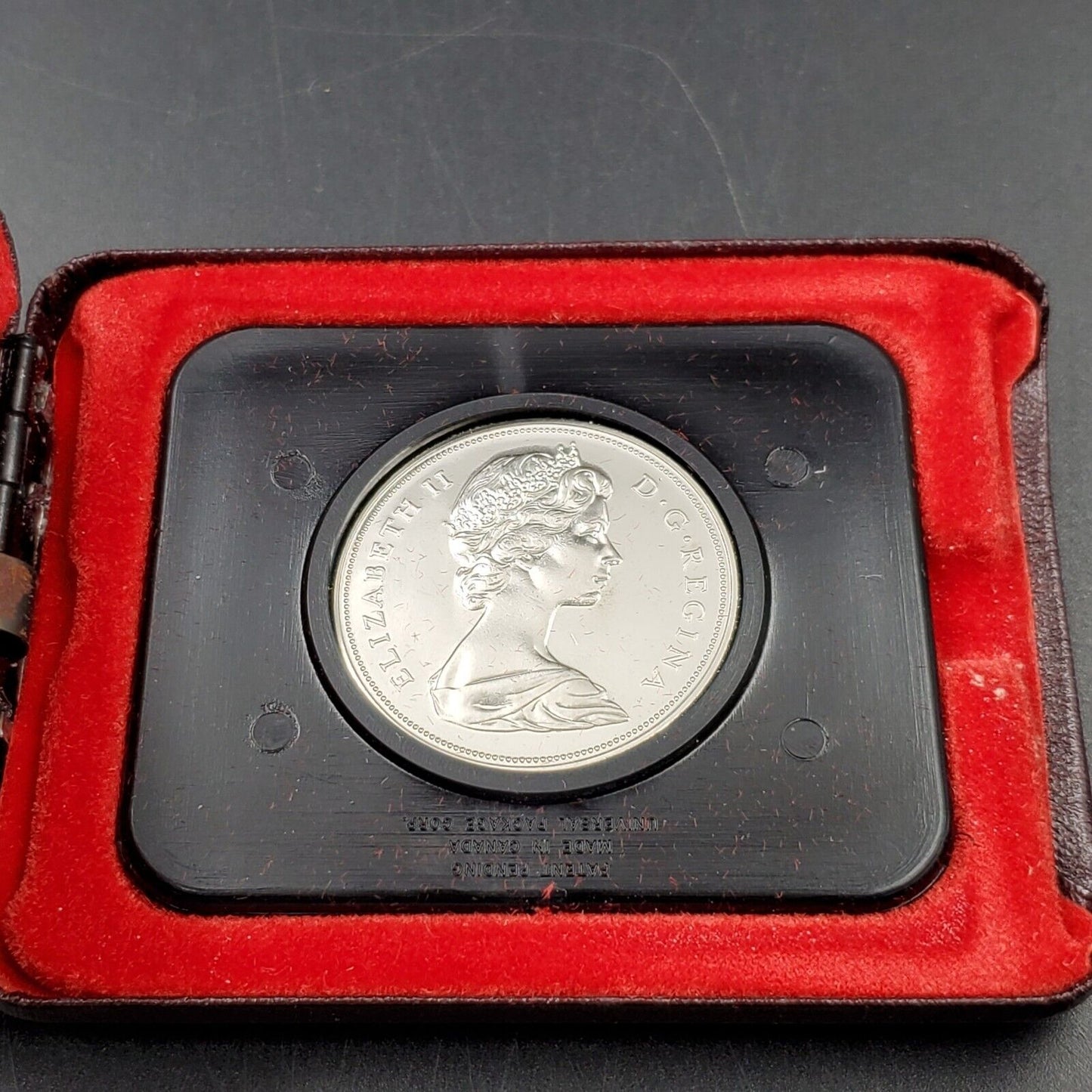 1970  Canada  Dollar  Manitoba  100 ANIVERSARY  Coin and original Box