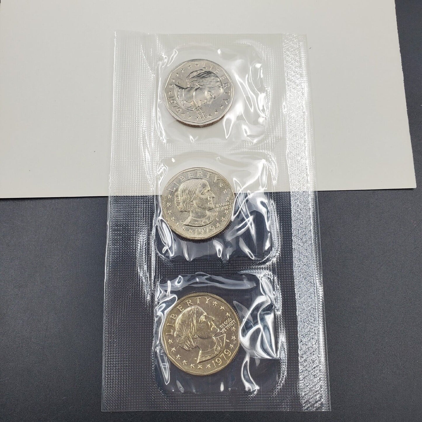 1979 3 Coin SBA Susan B Anthony The 1979 Dollar Souvenir Set White Envelope