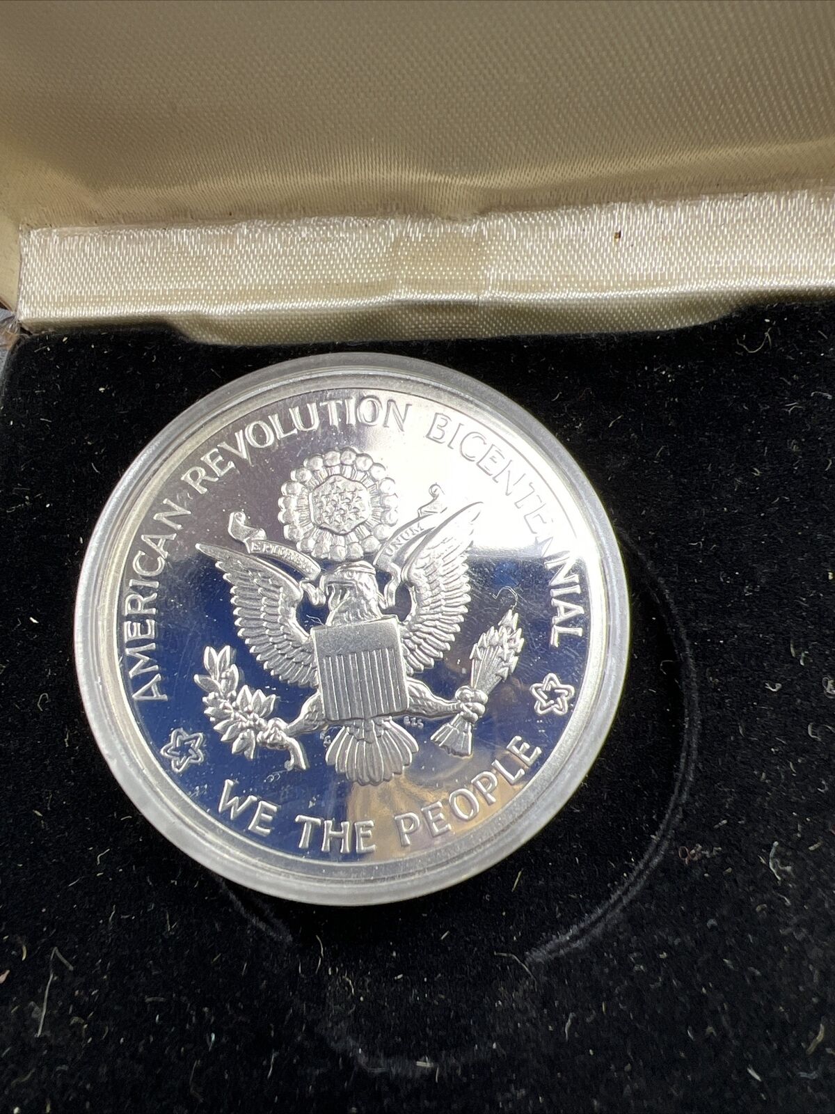1976 National Bicentennial Commemorative Medal W/ Box