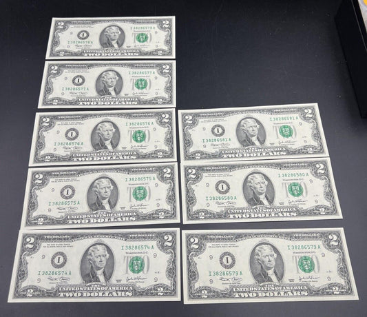Lot of 8 Consecutive 2003 $2 Two Dollar Federal Reserve Notes FRN CH UNC #574