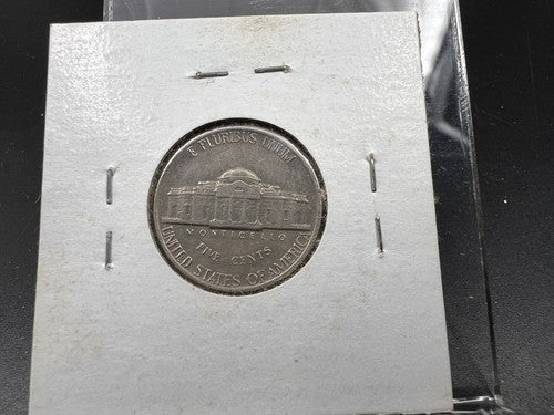 1980 P Jefferson Nickel 5c Coin SLIGHT Misaligned Obverse Die Error VF Circ #B