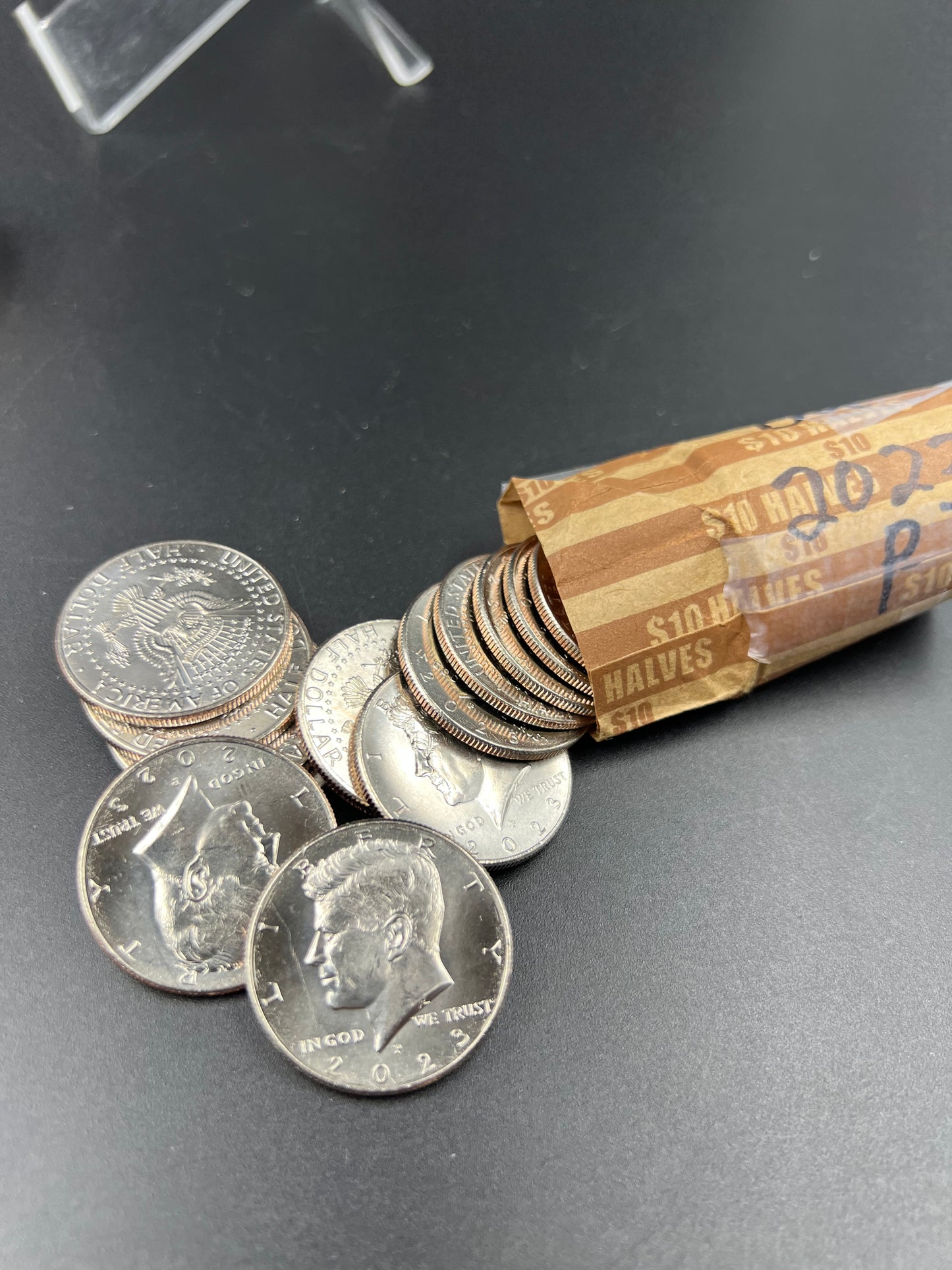 20 Coin 2023 P 50c Kennedy Clad Half Dollar BU UNC Coin Roll
