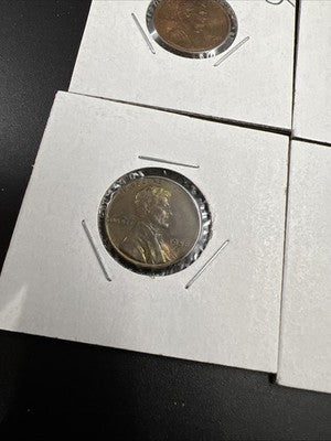 Lot of 4 AU / UNC Toner Lincoln Cent Coins 1942 1992 1958 1959 SK#a