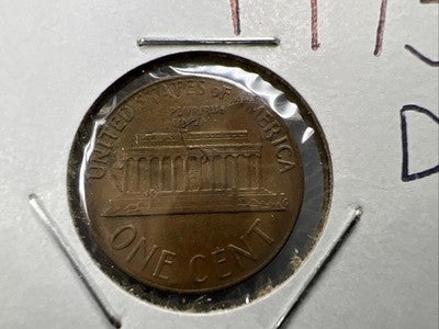 1973 D Lincoln Memorial Cent Penny Coin Lamination Error Reverse VF Circ