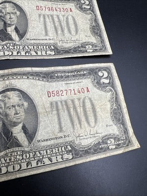 Lot of 2 1928 F $2 USN United States Note Red Seal Bills VG Circ #140