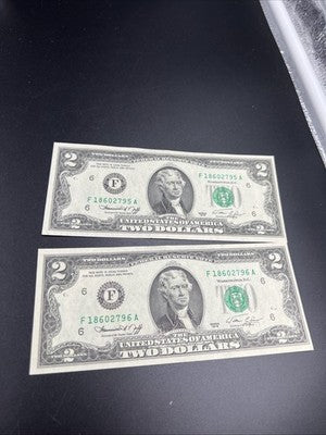 2 Consecutive 1976 Bicentennial $2 Two Dollar Federal Reserve Notes AU About UNC
