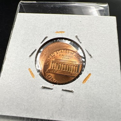 1988 1c Lincoln Memorial Cent Penny 40% Off Center Gem BU UNC SKU#AO