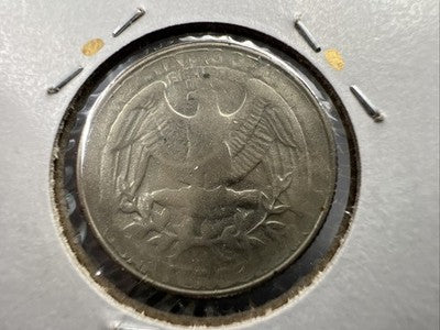 Major Struck Thru Grease Error 1983 P 25c Washington Quarter Coin Circulated