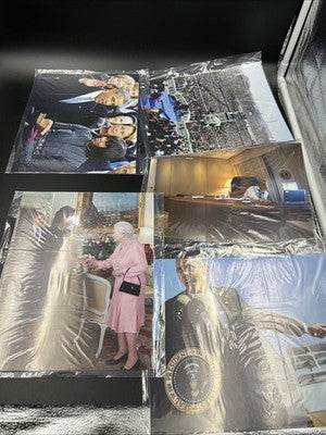 Lot of 5 Barack Michelle Obama Printed Presidential Portraits & 1 Bill Clinton