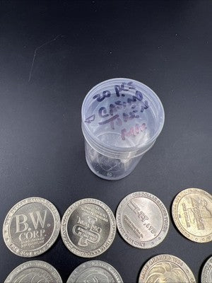 Lot of 20 $1 Casino Dollar Gaming Tokens Metal Circulated Conditions SKU#Mne