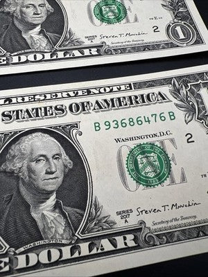 2 Consecutive 2017 $1 FRN Federal Reserve Notes Choice UNC #477
