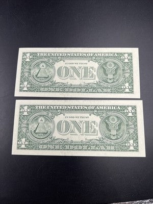 2 Consecutive 2017 A $1 FRN Federal Reserve Notes CH UNC Repeat Serial #58255585