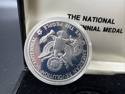 US 1776 - 1976 Bicentennial Statue of Liberty Sterling Silver Medal w/ Box