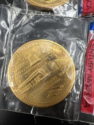 Lot of 2 1976 US Mint Exhibit Cape Expo Souvenir Independence Bicentennial Medal
