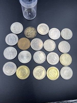 Lot of 20 $1 Casino Dollar Gaming Tokens Metal Circulated Conditions SKU#7527