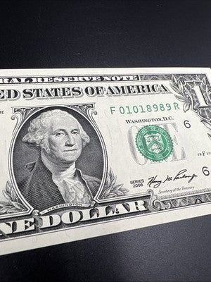 2006 $1 FRN Federal Reserve Note Neat Serial #01018989