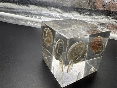 Coin Cube 1964 5 Coin UNC Set w/ Silver 50c 10c 25c In Clear Plastic Paperweight