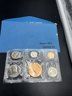1987 D Uncirculated U.S. Mint Denver Souvenir Set with used envelope #a