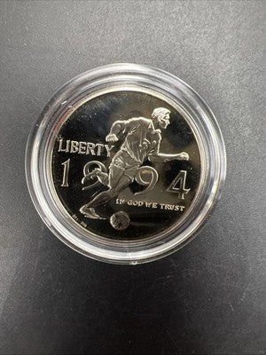 1994 FIFA World Cup Soccer Proof Commemorative Half Dollar Coin in Capsule #a