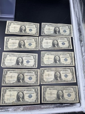 Lot of 10 1935 $1 One Dollar Silver Certificate Blue Seal Notes Very Circ #498