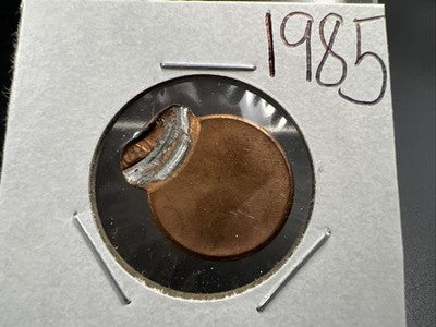 85% Off Center Lincoln Memorial Cent 1985 Uncirculated
