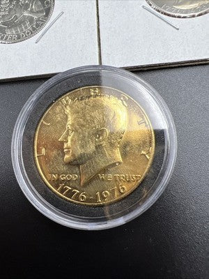 Bicentennial Collector's set 40% Silver Proof 25c & CU-NI Proof 1976 25c & 50c