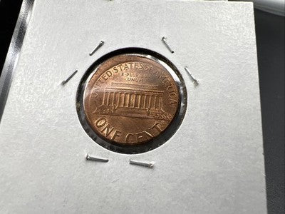 2001 P 1c Lincoln Cent Off Center Broadstrike Error BU UNC RB #a