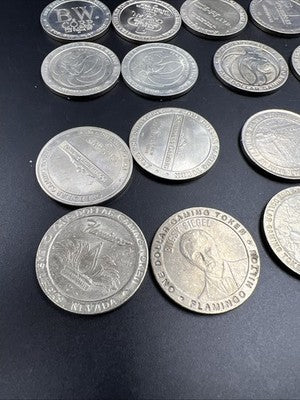 Lot of 20 $1 Casino Dollar Gaming Tokens Metal Circulated Conditions SKU#Mne