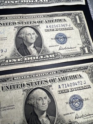 Lot of 16 1957 1935 $1 Dollar Silver Certificate Blue Seal Notes VG / F #42