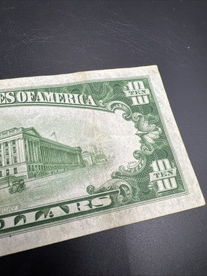 1934 A $10 FRN Ten Dollar Federal Reserve Note New York District Fine Circ #50