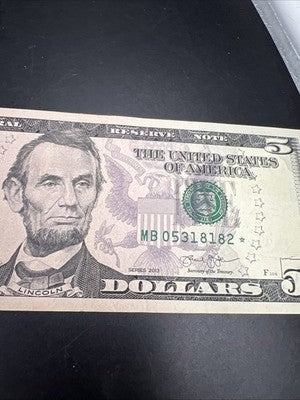 Star * 2013 $5 FRN Federal Reserve Note XF EF Circulated Neat Serial # 05318182