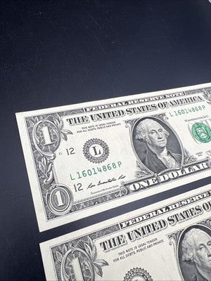 2 Consecutive 2013 $1 FRN Federal Reserve Notes Choice UNC #869
