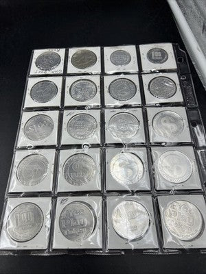 Lot of 20 $1 Aluminum Souvenir Casino Gaming Tokens AU / UNC