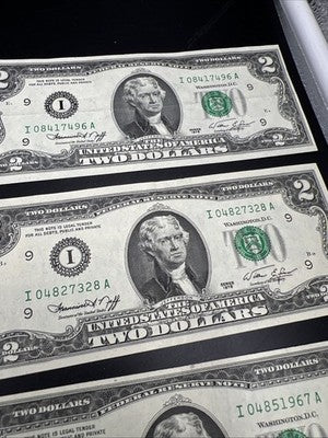 Lot of 5 1976 $2 FRN Bicentennial Notes VF + Circ #240 I & E Districts
