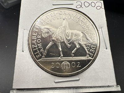 2002 Golden Jubilee Great Britain 5 Pounds Coin BU UNC sk#B