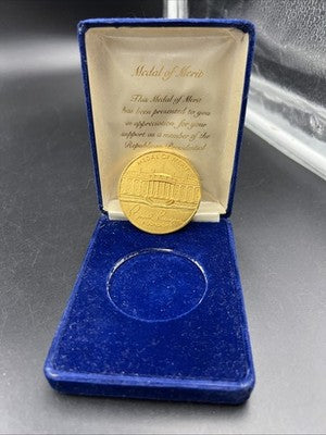 Ronald Regan Medal Of Merit Task Force POTUS Seal Eagle Medal AU