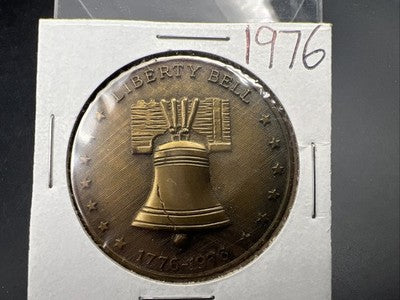 1776 - 1976 Liberty Bell United States Of America Medal Coin AT-129 SKU#B