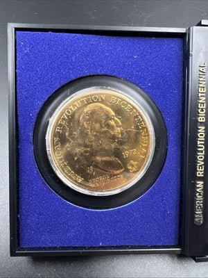 1972 American Bicentennial Bronze Medal UNC in Case
