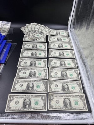 22 Consecutive 1977 $1 Minor Over Ink Error REV FRN Bills VF - UNC Conditions