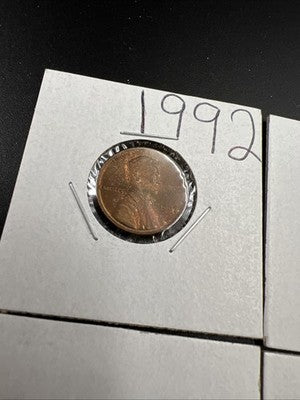 Lot of 4 AU / UNC Toner Lincoln Cent Coins 1942 1992 1958 1959 SK#a