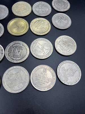 Lot of 20 $1 Casino Dollar Gaming Tokens Metal Circulated Conditions SKU#7536
