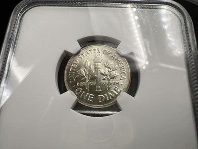 Large Cupped Broadstrike Error 1946 P 10c Roosevelt Silver Dime NGC UNC Details