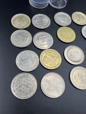 Lot of 20 $1 Casino Dollar Gaming Tokens Metal Circulated Conditions SKU#7538