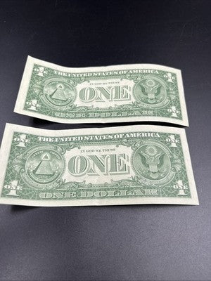 2 Consecutive 1957 $1 One Dollar Blue Seal Silver Certificates CH VF #10