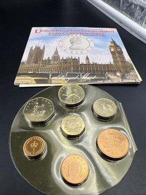 1982 United Kingdom Uncirculated Mint 7 coin Set Used Packaging