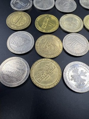 Lot of 20 $1 Casino Dollar Gaming Tokens Metal Circulated Conditions SKU#7532